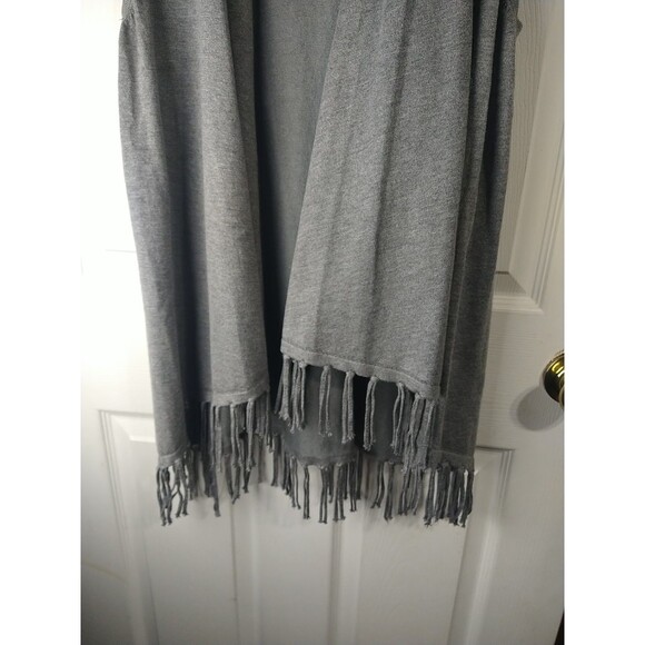 Joseph A. Grey Woman M Sweater Vest Shawl Fringe Open Front Office Casual - Picture 3 of 9